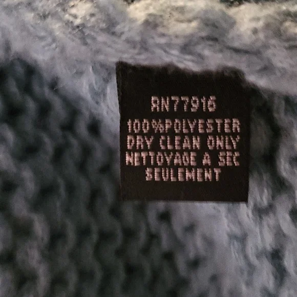 NWT, "by"Duchamp" "3'D, Daisy flower power sweater" 🦋🌼🦋 - Picture 14 of 16